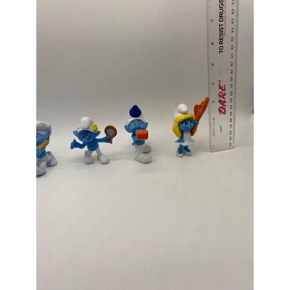 2013 McDonald's Peyo The Smurfs Happy Meal Toy Set - Picture 2 of 7